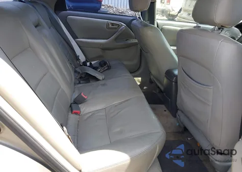 1999 Toyota Camry Le z USA, uszkodzony, nr VIN 4T1BG22K1XU496021